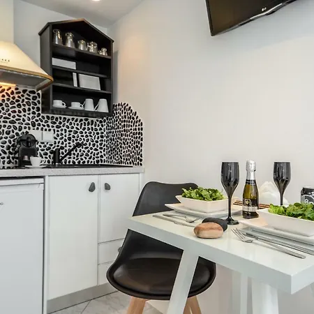Naxos Evilion Luxury Apartments&suites * Naxos City