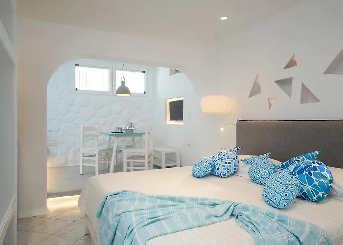 Naxos Evilion Luxury & * Naxos City