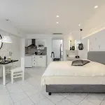 Naxos Evilion Luxury &