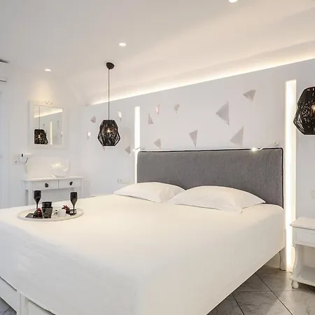 Naxos Evilion Luxury &