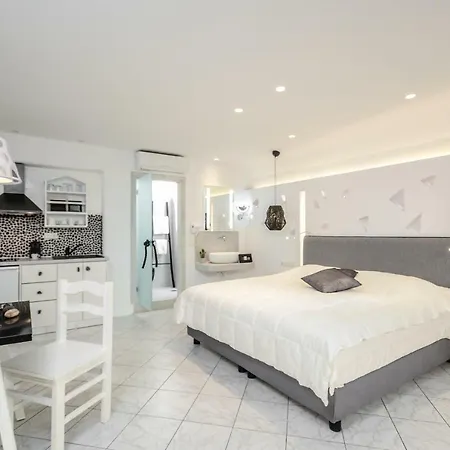 Lejlighed Naxos Evilion Luxury &