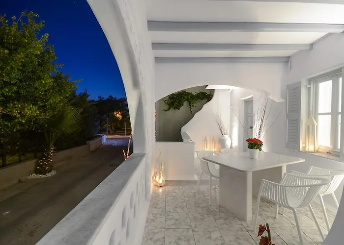 Naxos Evilion Luxury & * Naxos City