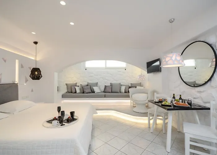 Апартаменты Naxos Evilion Luxury & *